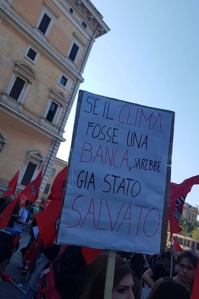 Marcia per il clima e contro le grandi opere inutili a Roma